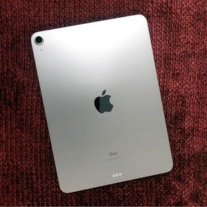 iPad Air 2020 version- comes in box, not wrapped, wrapped shipping